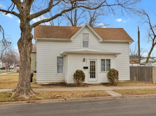 607 W Elm St, Bloomington, IL 61701