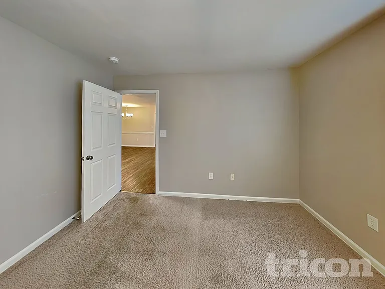 1657 Lemming Dr — Photo 7