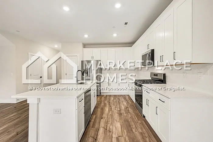 4025 Norman Dr — Photo 7