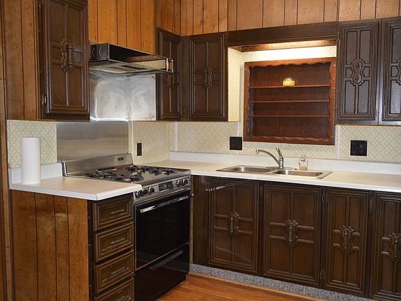 5th image of 211 E Lynwood Ln