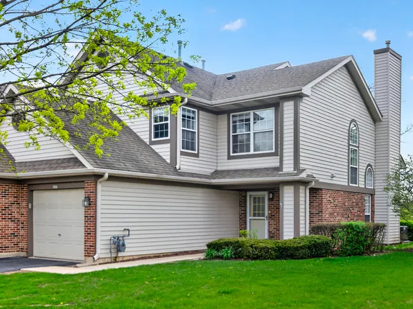 1760 Nature Ct, Schaumburg, IL 60193