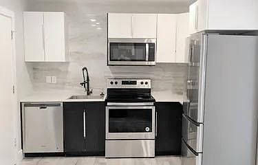 1st image of 1414 Bennett Ave #208