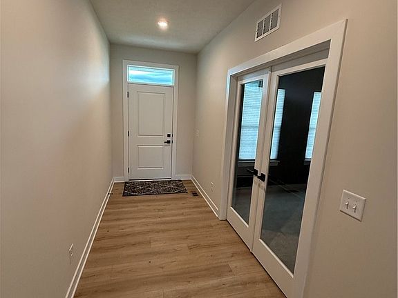 4th image of 4495 Brownstone Ln