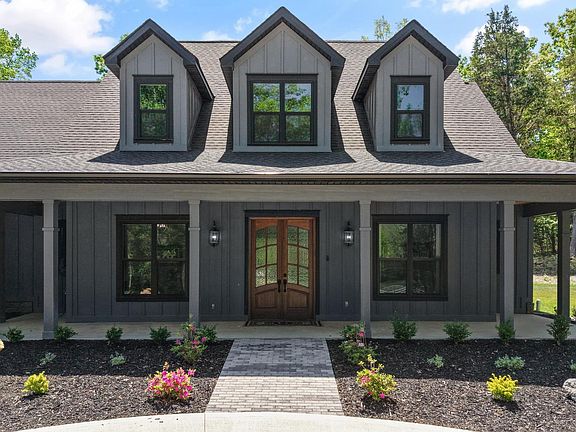 4th image of 481 Loop Rd