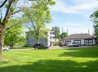 41 S Main St, Windsor Locks, CT 06096