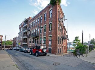 93 Charter St APT 3, Boston, MA 02113
