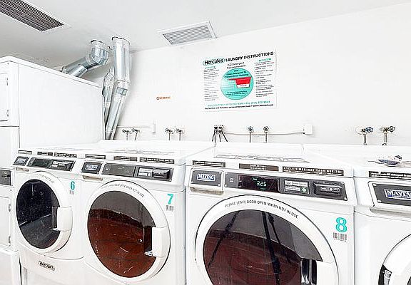 5th image of 207 E 30th St APT 7E