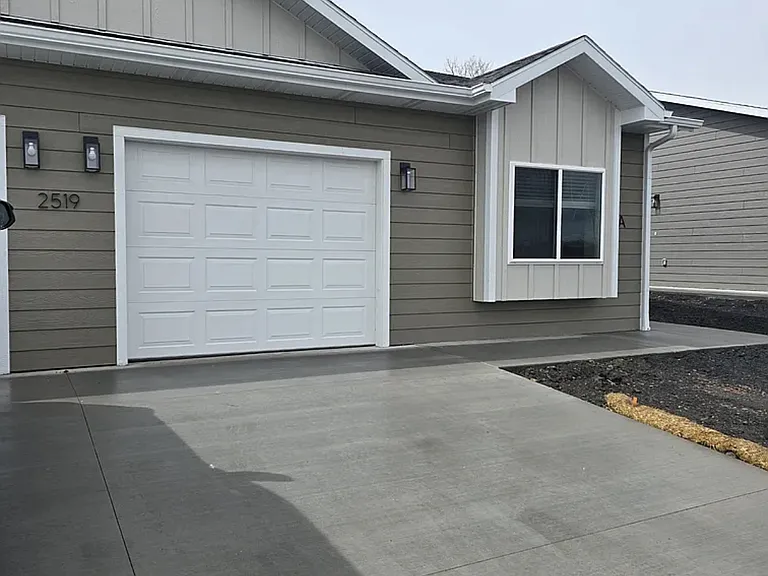 2503 Hennessy Dr #A — Photo 8