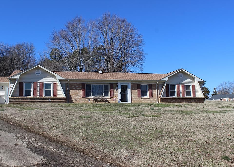 1st image of 230 Windflower Pl