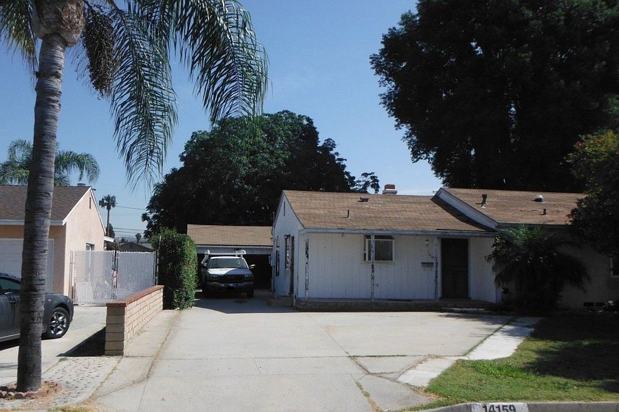2nd image of 14159 Light St