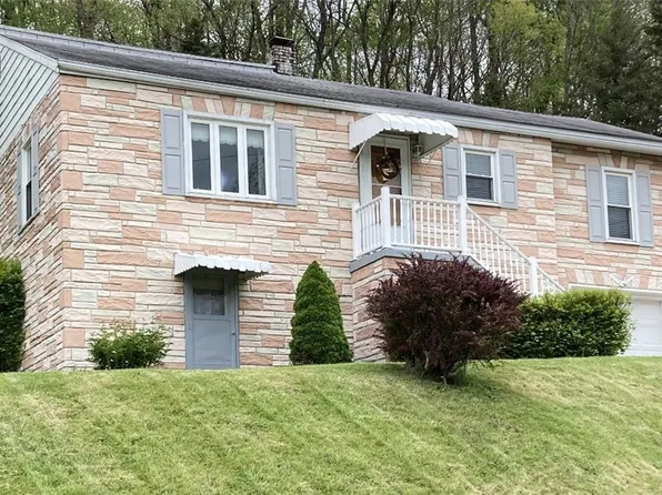 4166 Cross Creek Rd, Wellsburg, WV 26070