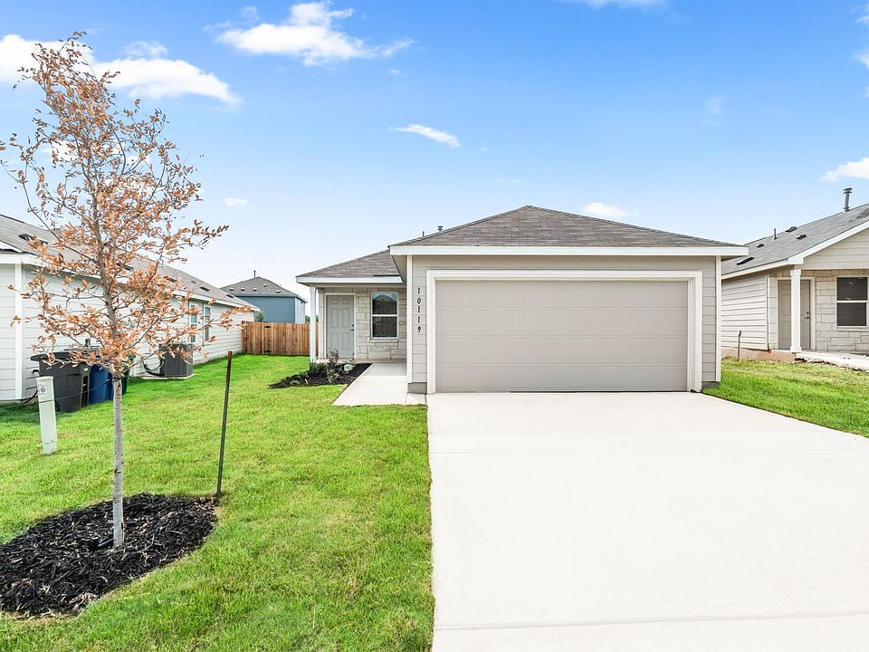 1st image of 10119 Heights Way