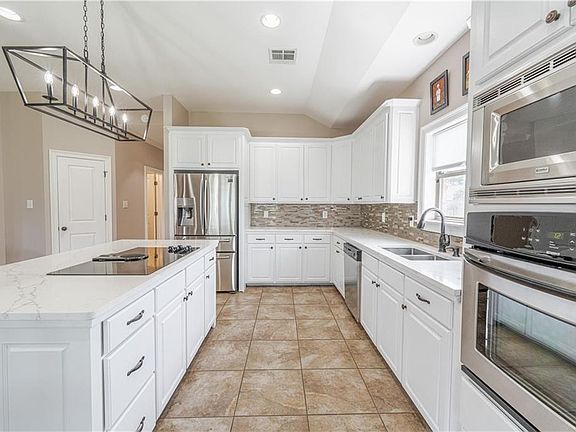 5th image of 6434 Bayou Crossing Dr