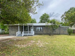 114 E Campbell Ave, Geneva, AL 36340