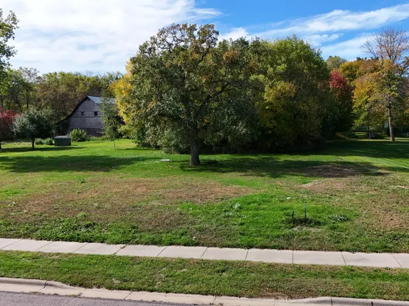 2359 Providence Pl NE, Sauk Rapids, MN 56379