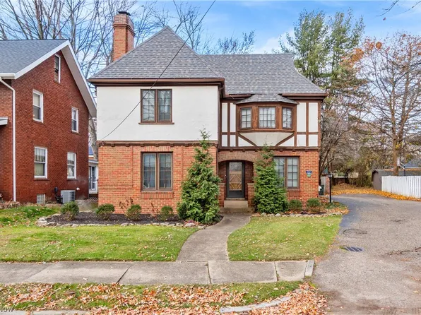 217 16th St NW, Canton, OH 44703