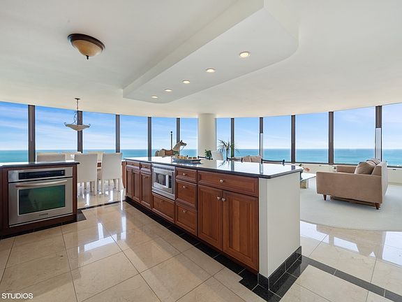 4th image of 505 N Lake Shore Dr APT 4303