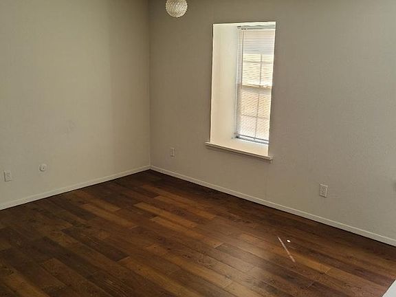 5th image of 3117 Las Vegas Trl Unit 1