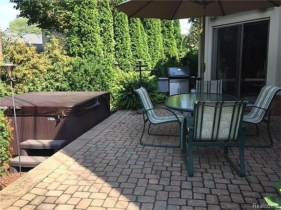 5th image of 3438 Winterberry Dr