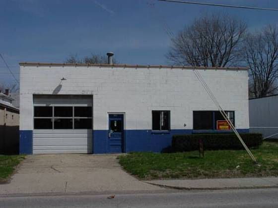1st image of 1411 S Belmont Ave