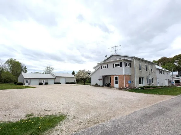 17611 Matznick Rd, Kiel, WI 53042