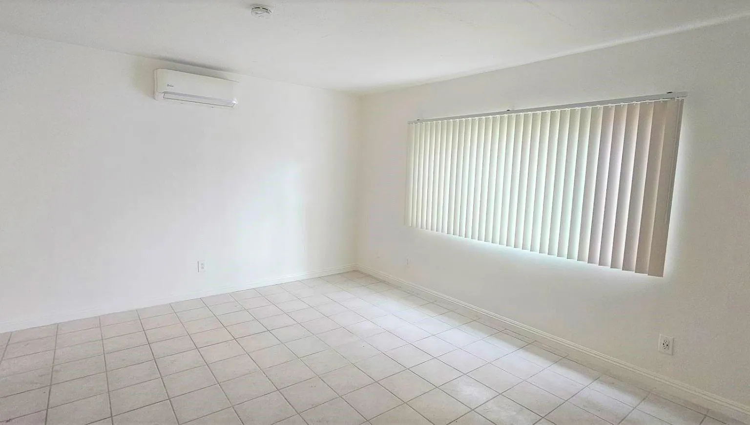 2 bed, 850 sqft, $1,795 — Photo 3