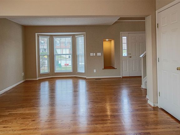4th image of 1333 Rivermeade Dr