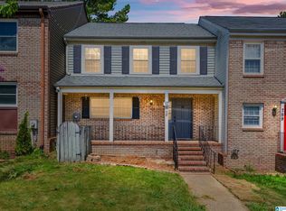 761 Cahaba Manor Trl, Pelham, AL 35124