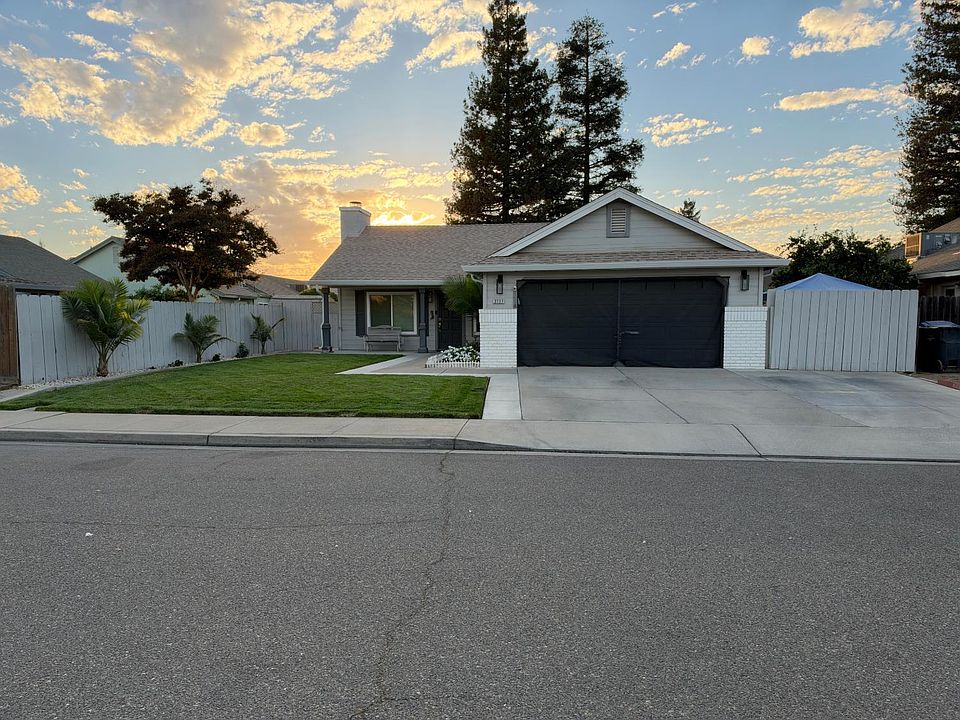 1st image of 3727 Spoonbill Way