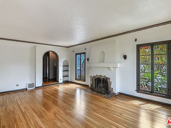 5th image of 7957 W 4th St