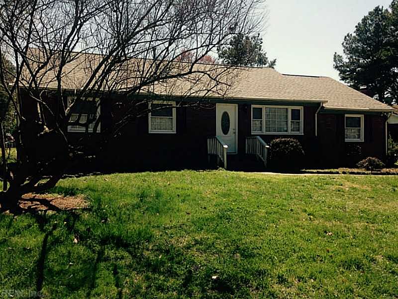 1st image of 4625 Mallard Cres