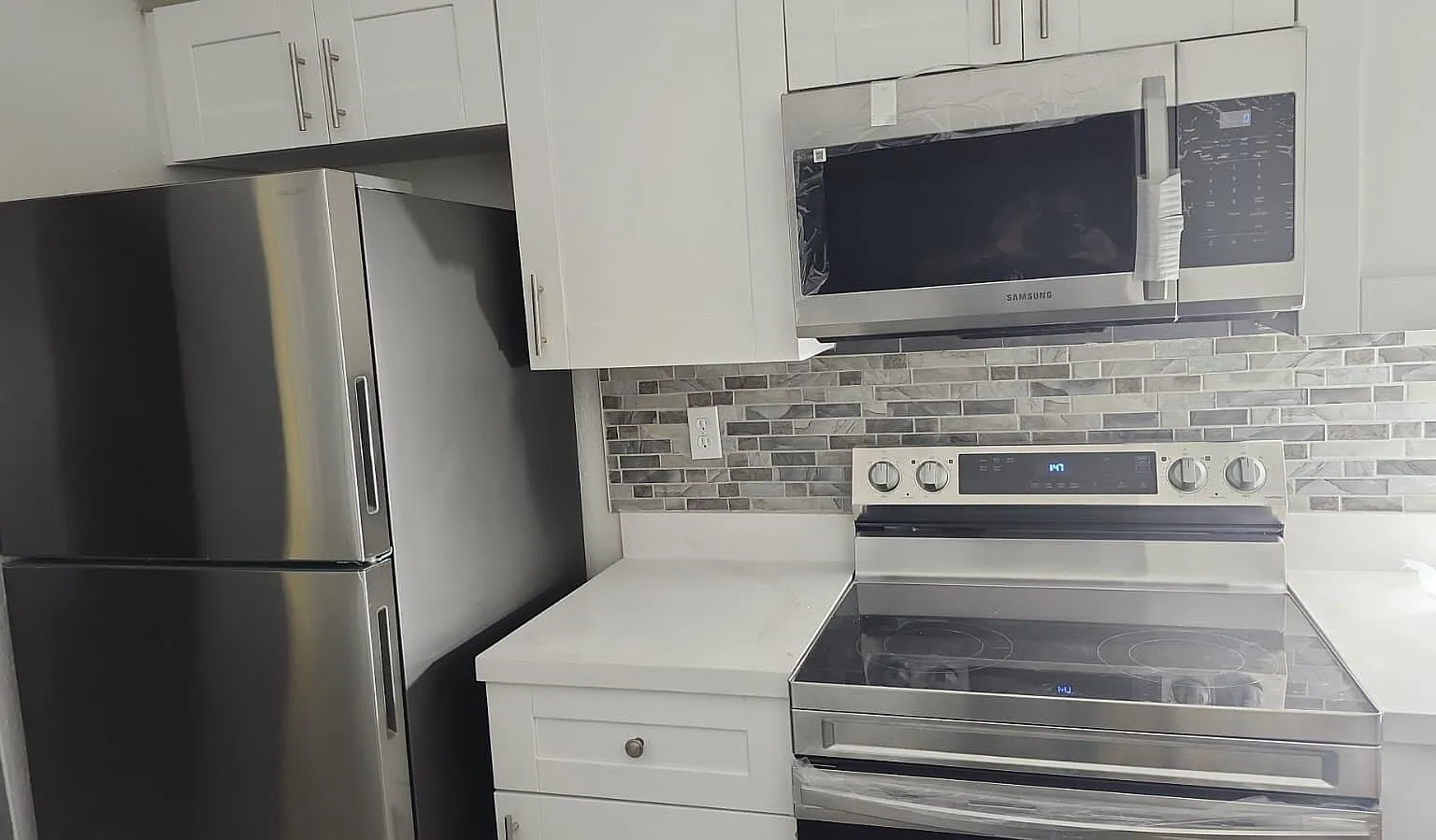 1 bed, 1.0 bath, 790 sqft, $1,700 — Photo 1
