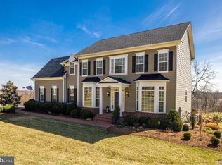 17526 Mosbys Overlook Ln, Leesburg, VA 20175