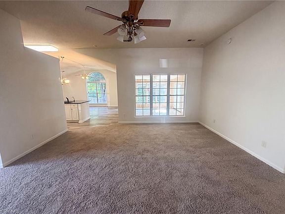 5th image of 5702 River Glen Dr