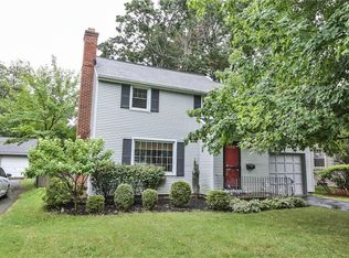 98 Elmore Rd, Rochester, NY 14618