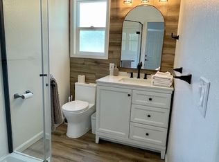 138 E Ferguson St, Visalia, CA 93291