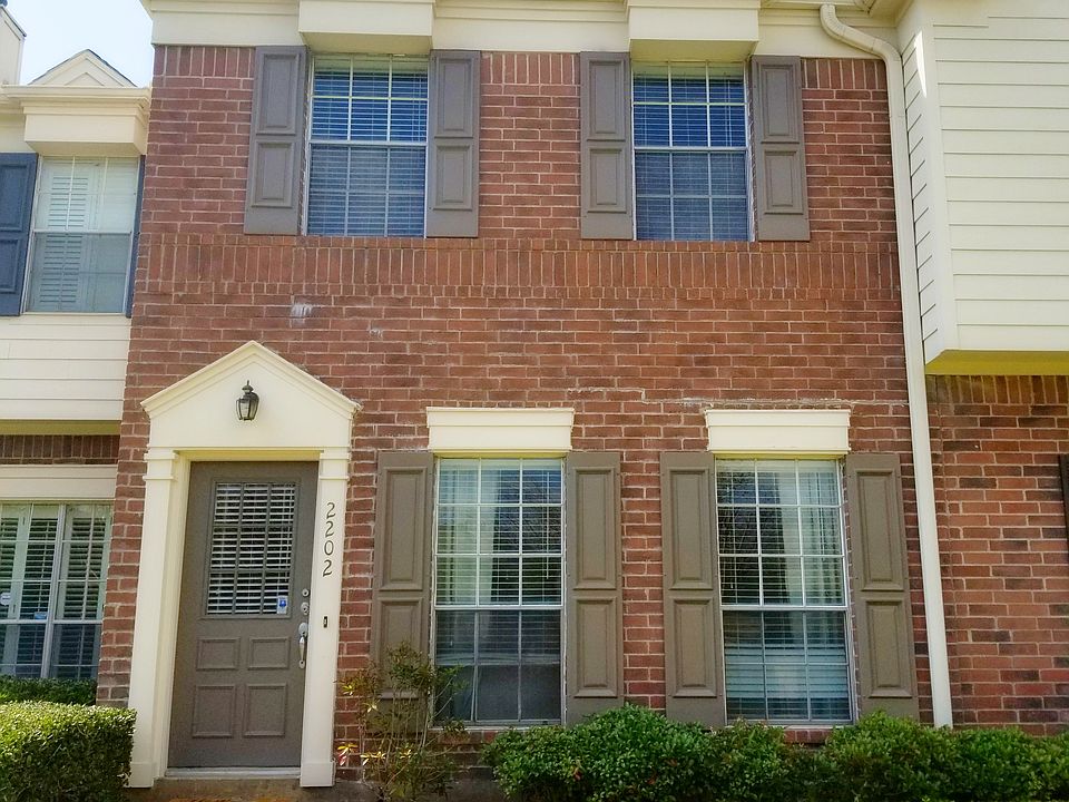 1st image of 2930 Grants Lake Blvd