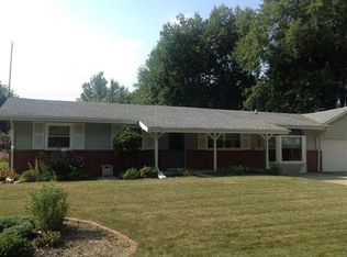 3416 W Fleetwood Dr, Muncie, IN 47302