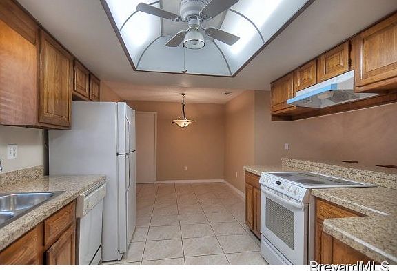 4th image of 1937 Ontario Cir