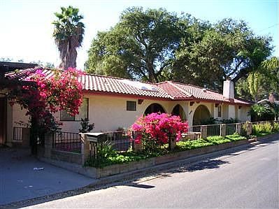 1st image of 235 Fernando Dr