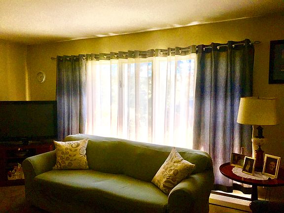 Living room. 