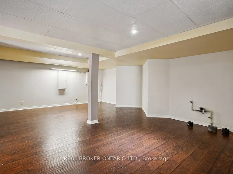 155 Rodeo Dr — Photo 42