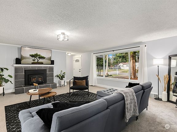 4th image of 1528 91st Street E