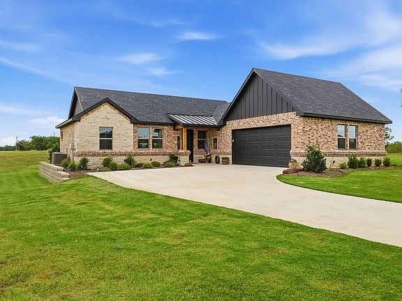 2nd image of 460 Valhalla Ct