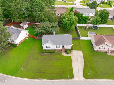 949 S Philwood Ct, Fuquay Varina, NC, 27526