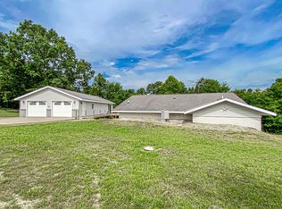 238 Lone Tree Ln, Flippin, AR 72634