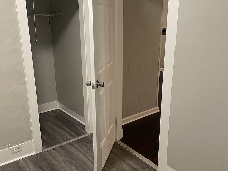 1st image of 590 W Utica St #1