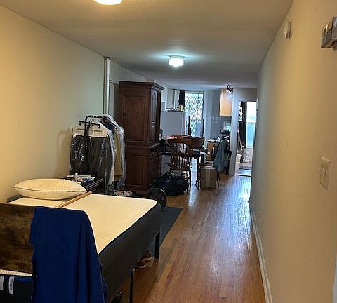 5th image of 2133 3rd Ave APT 1N
