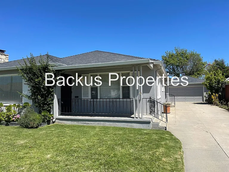19 Santa Rosa Ave — Photo 2