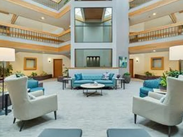 14501 Atrium Way APT 225, Minnetonka, MN 55345